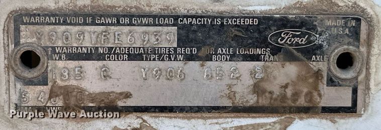 image for item EJ4853 1979 Ford winch truck