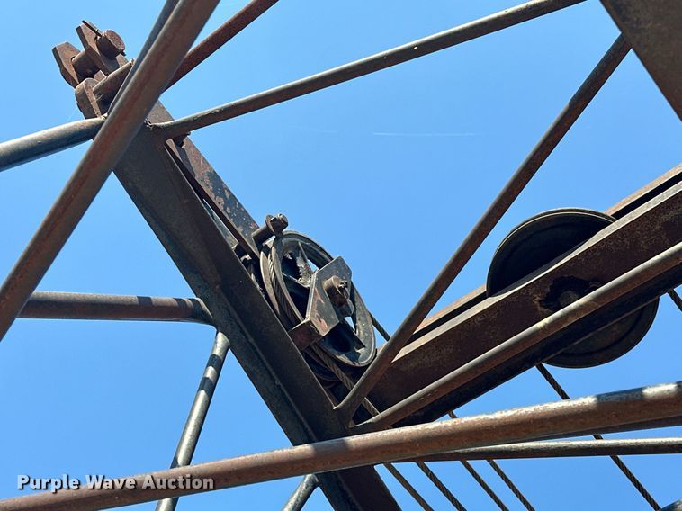 image for item EJ4909 1968 American  5299-C crane