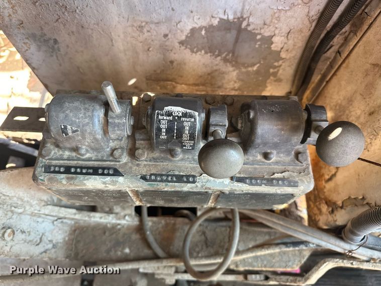 image for item EJ4909 1968 American  5299-C crane