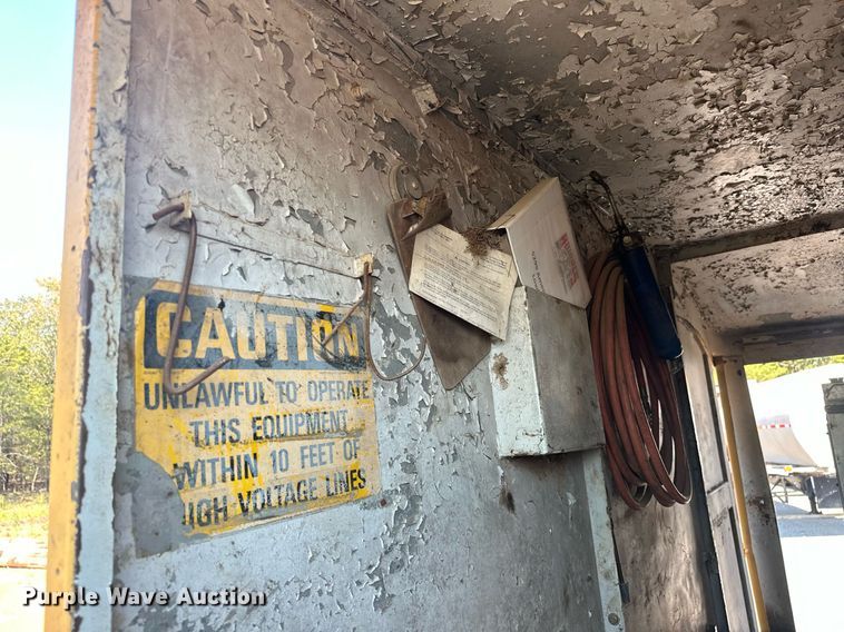 image for item EJ4909 1968 American  5299-C crane