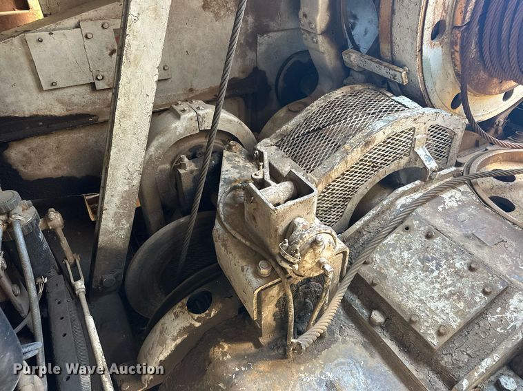 image for item EJ4909 1968 American  5299-C crane