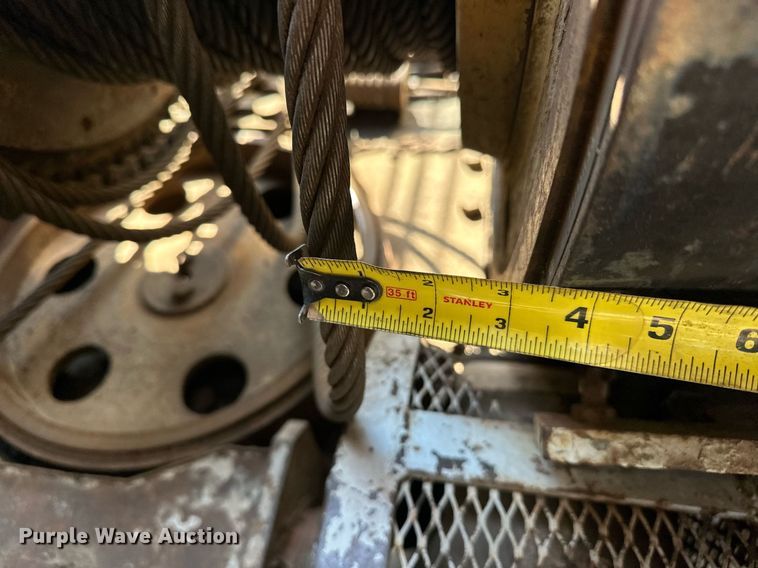 image for item EJ4909 1968 American  5299-C crane