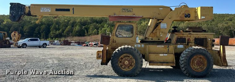 image for item EJ4910 1970 Grove RT58 crane