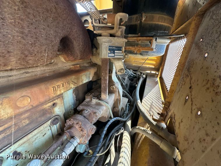 image for item EJ4910 1970 Grove RT58 crane