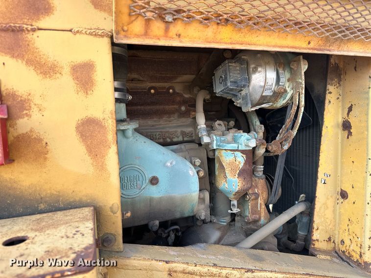 image for item EJ4910 1970 Grove RT58 crane