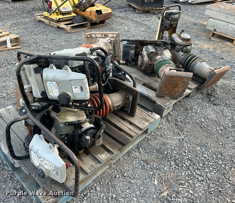 image for item EJ4923 (5) plate compactors 