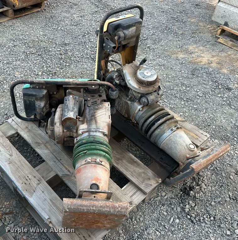 image for item EJ4923 (5) plate compactors 