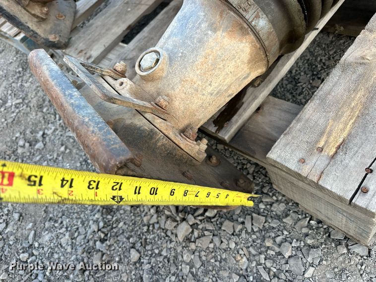 image for item EJ4923 (5) plate compactors 