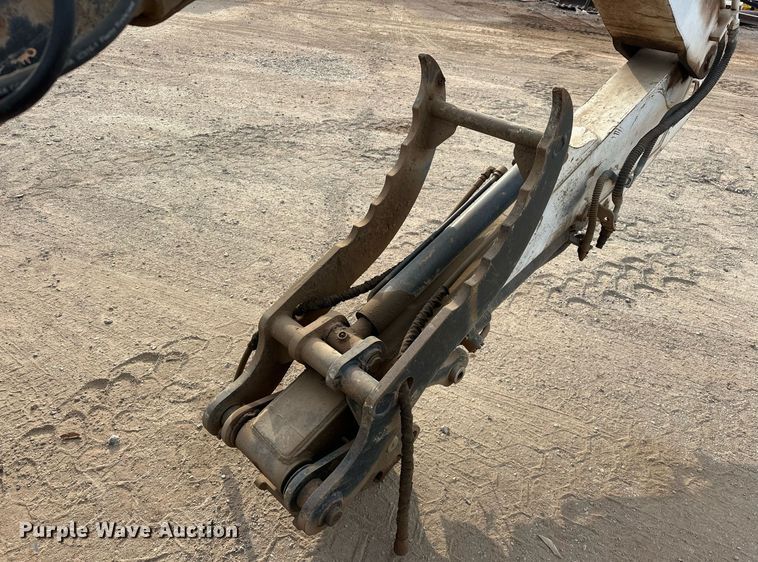 image for item EJ4929 2013 Bobcat  E80 mini excavator