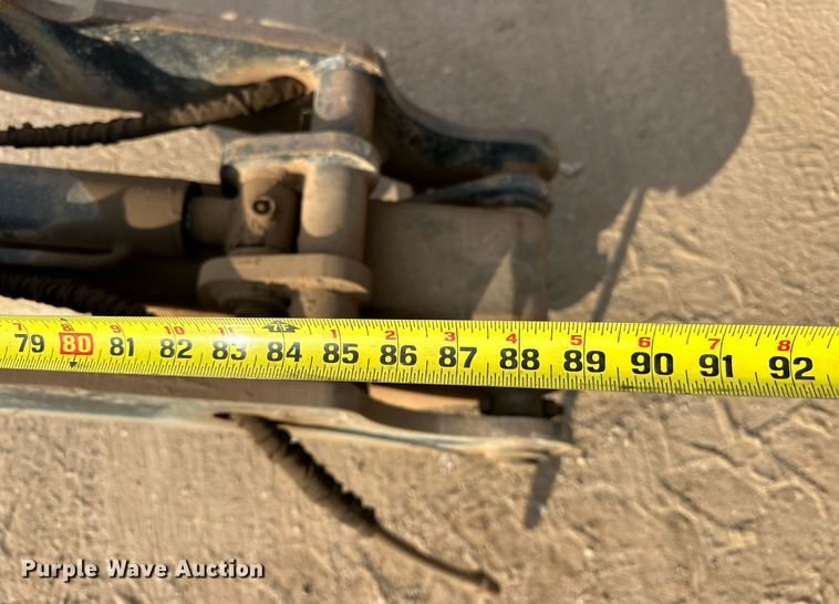 image for item EJ4929 2013 Bobcat  E80 mini excavator