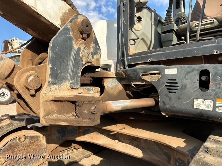 image for item EJ4929 2013 Bobcat  E80 mini excavator