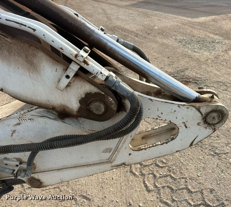 image for item EJ4929 2013 Bobcat  E80 mini excavator