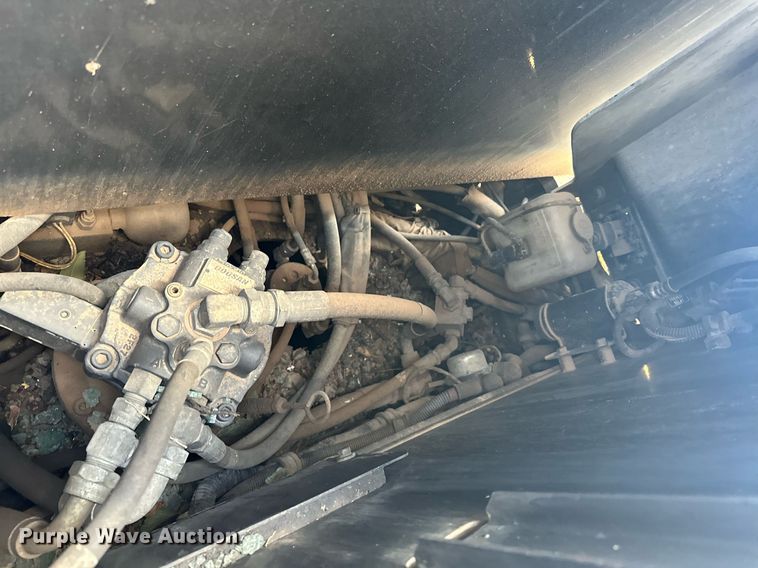 image for item EJ4929 2013 Bobcat  E80 mini excavator