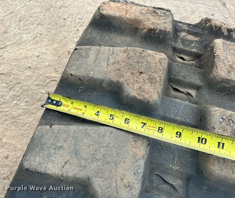 image for item EJ4929 2013 Bobcat  E80 mini excavator