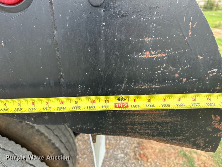 image for item EJ4933 2016 Kenworth  T880 dump truck