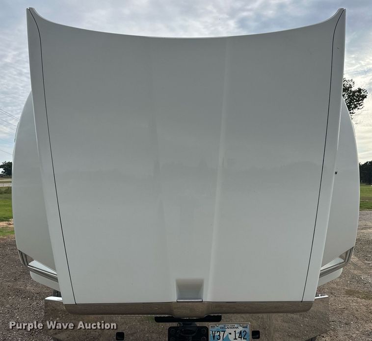 image for item EJ4933 2016 Kenworth  T880 dump truck