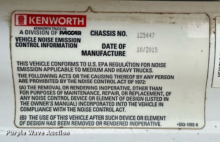 image for item EJ4933 2016 Kenworth  T880 dump truck