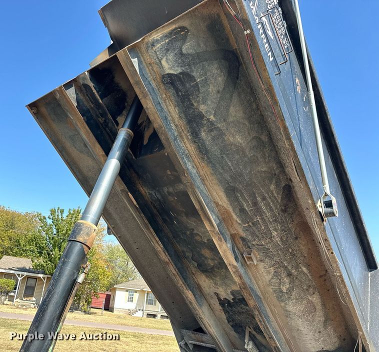 image for item EJ4978 2012 Freightliner Conventional  dump truck