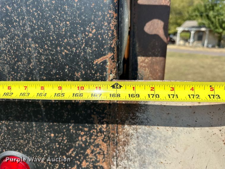 image for item EJ4978 2012 Freightliner Conventional  dump truck