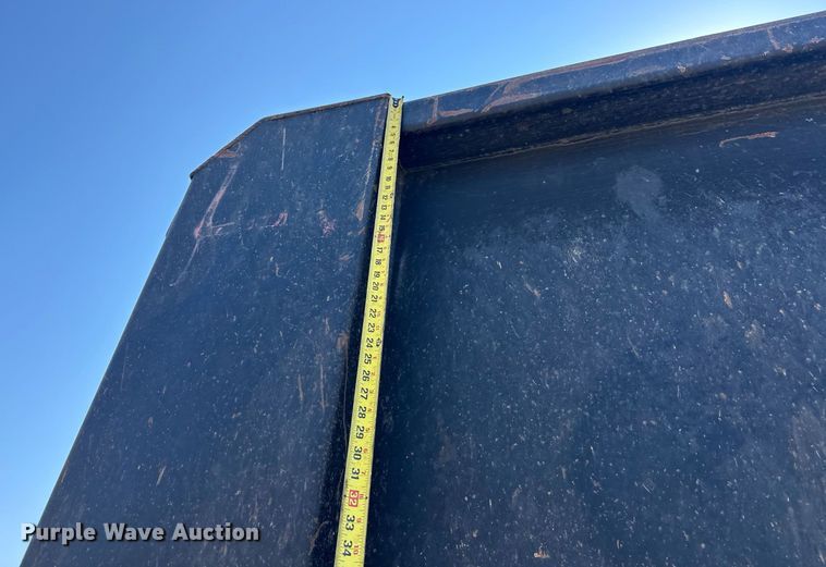 image for item EJ4978 2012 Freightliner Conventional  dump truck