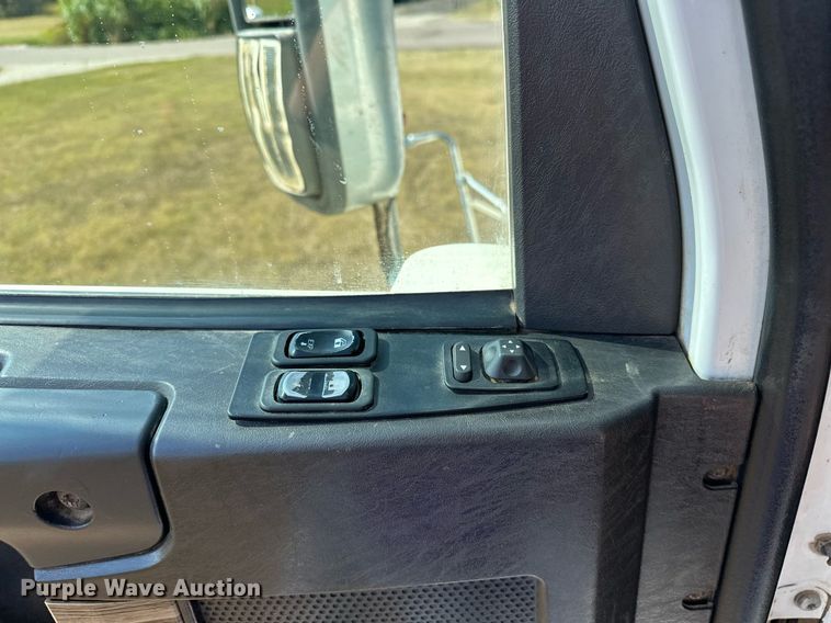 image for item EJ4978 2012 Freightliner Conventional  dump truck