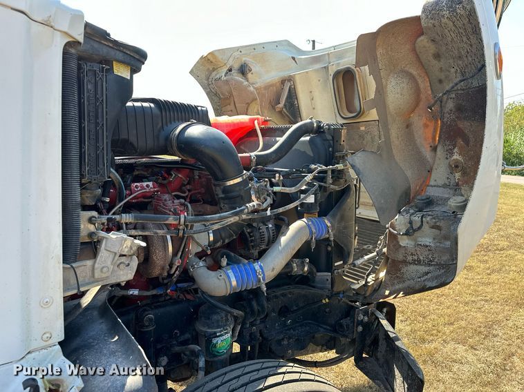 image for item EJ4978 2012 Freightliner Conventional  dump truck