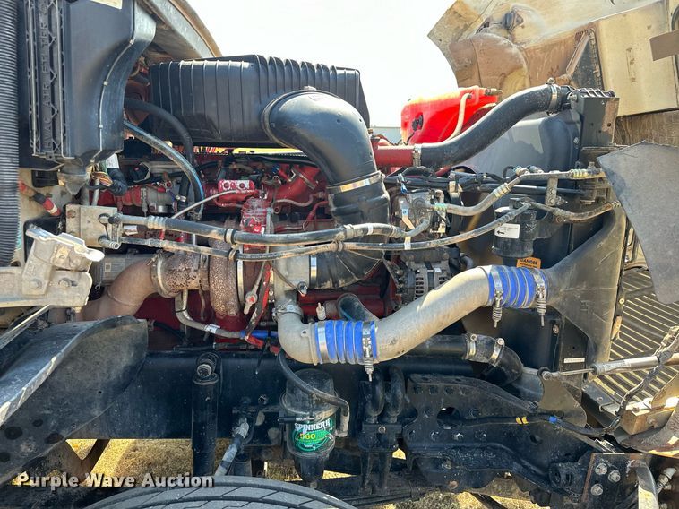 image for item EJ4978 2012 Freightliner Conventional  dump truck