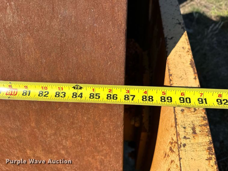 image for item EJ4995 2007 Case SV212 single drum vibratory roller