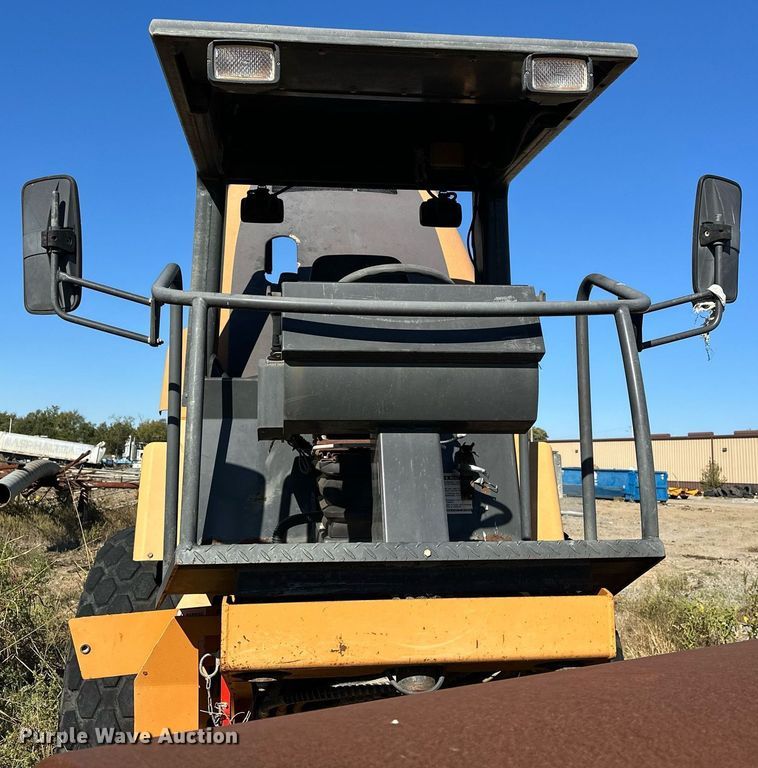 image for item EJ4995 2007 Case SV212 single drum vibratory roller