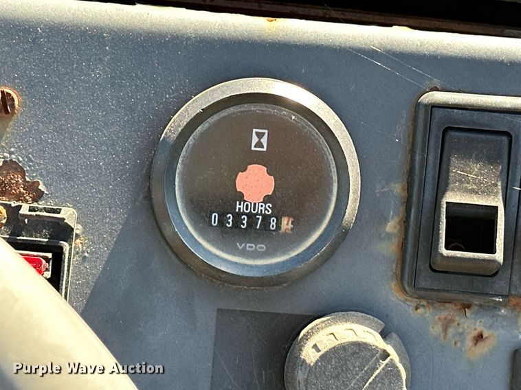 image for item EJ4995 2007 Case SV212 single drum vibratory roller