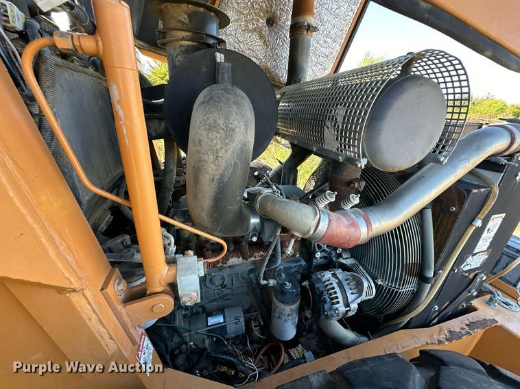 image for item EJ4995 2007 Case SV212 single drum vibratory roller