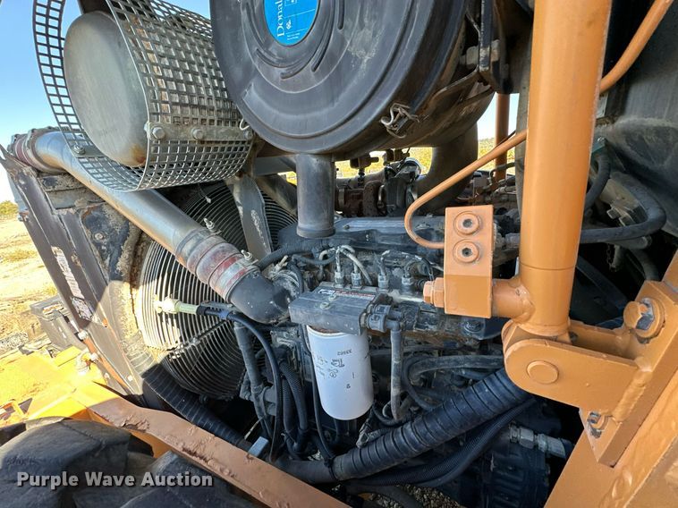 image for item EJ4995 2007 Case SV212 single drum vibratory roller