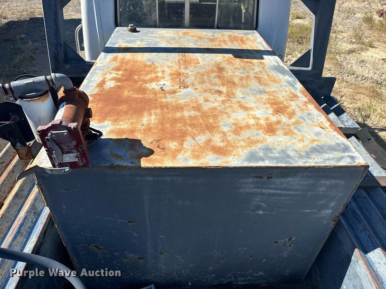 image for item EJ4998 1989 International  S1600 Crew Cab utility / service truck