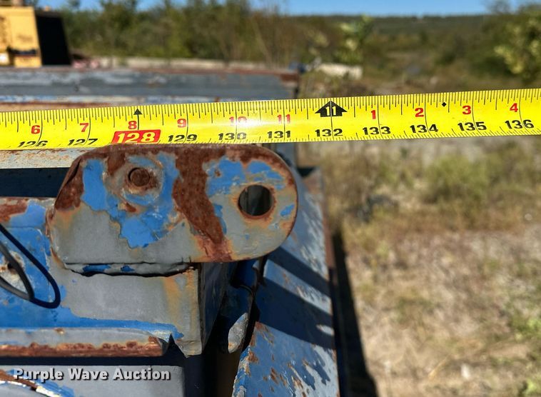 image for item EJ4998 1989 International  S1600 Crew Cab utility / service truck