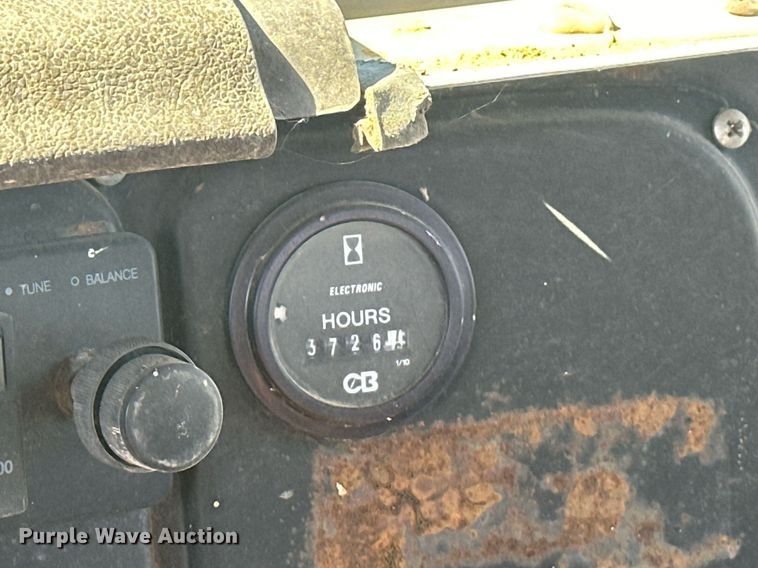 image for item EJ4998 1989 International  S1600 Crew Cab utility / service truck