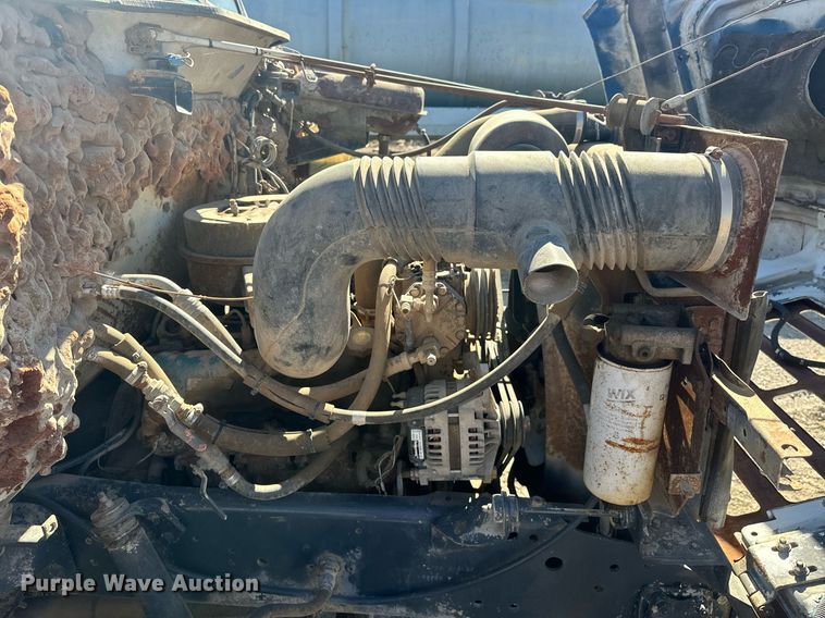 image for item EJ4998 1989 International  S1600 Crew Cab utility / service truck