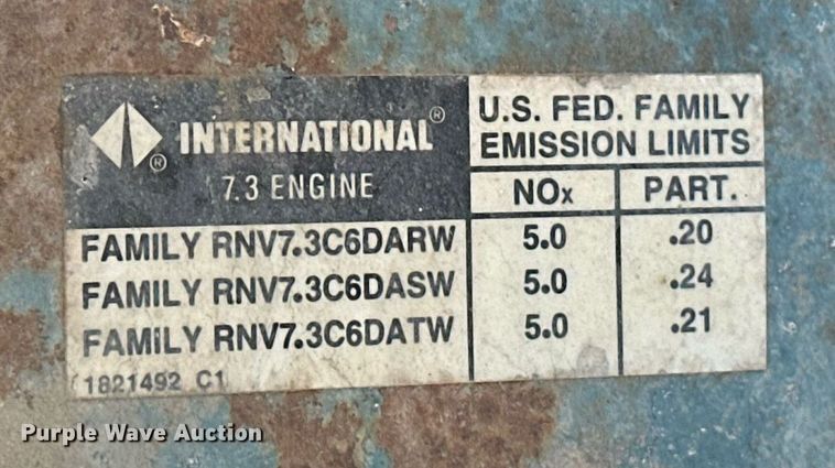 image for item EJ4998 1989 International  S1600 Crew Cab utility / service truck