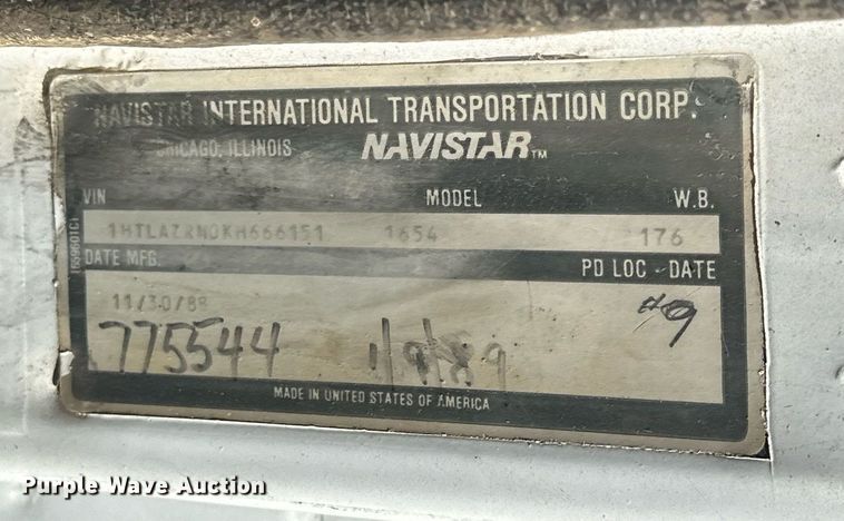 image for item EJ4998 1989 International  S1600 Crew Cab utility / service truck