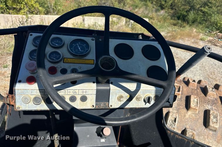 image for item EJ4999 1994 Dynapac  CA151 single drum vibratory roller