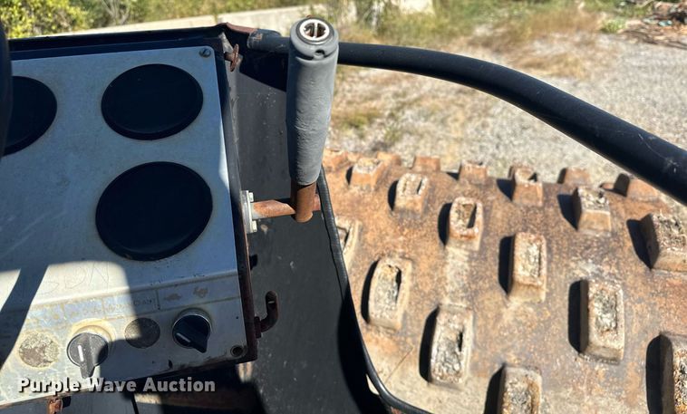 image for item EJ4999 1994 Dynapac  CA151 single drum vibratory roller