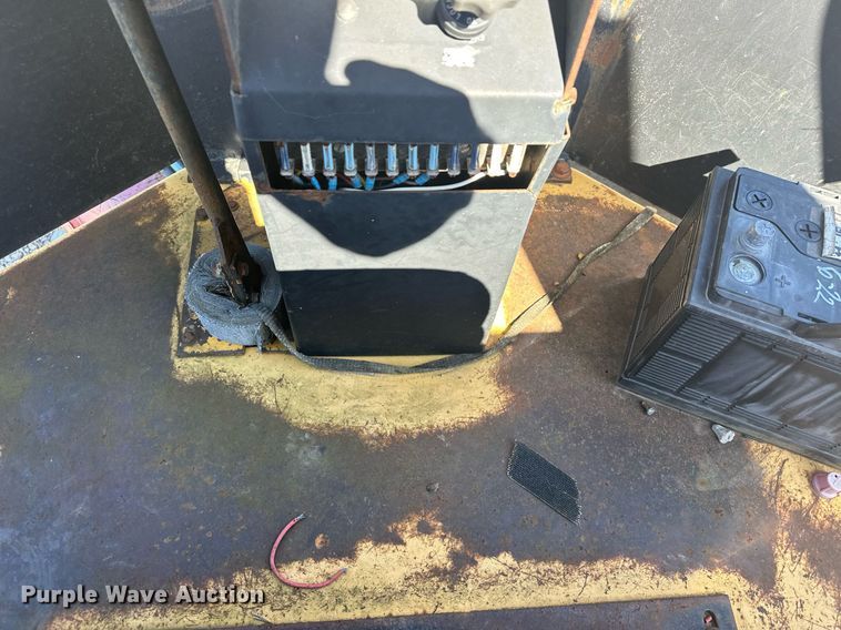 image for item EJ4999 1994 Dynapac  CA151 single drum vibratory roller