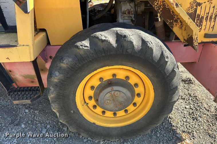 image for item EJ4999 1994 Dynapac  CA151 single drum vibratory roller