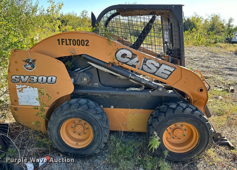 image for item EJ5000 2012 Case  SV300 skid steer loader