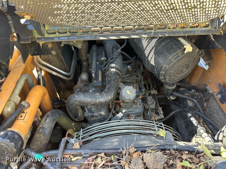 image for item EJ5000 2012 Case  SV300 skid steer loader