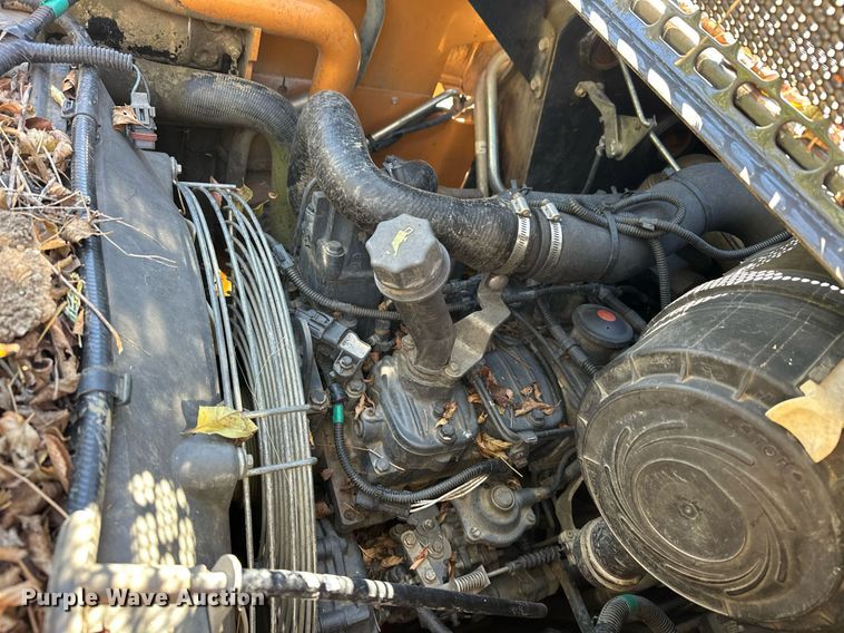 image for item EJ5000 2012 Case  SV300 skid steer loader