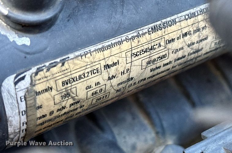 image for item EJ5000 2012 Case  SV300 skid steer loader