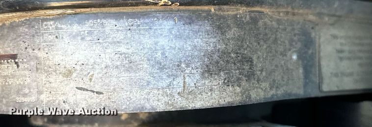 image for item EJ5004 2000 Case 821C loader