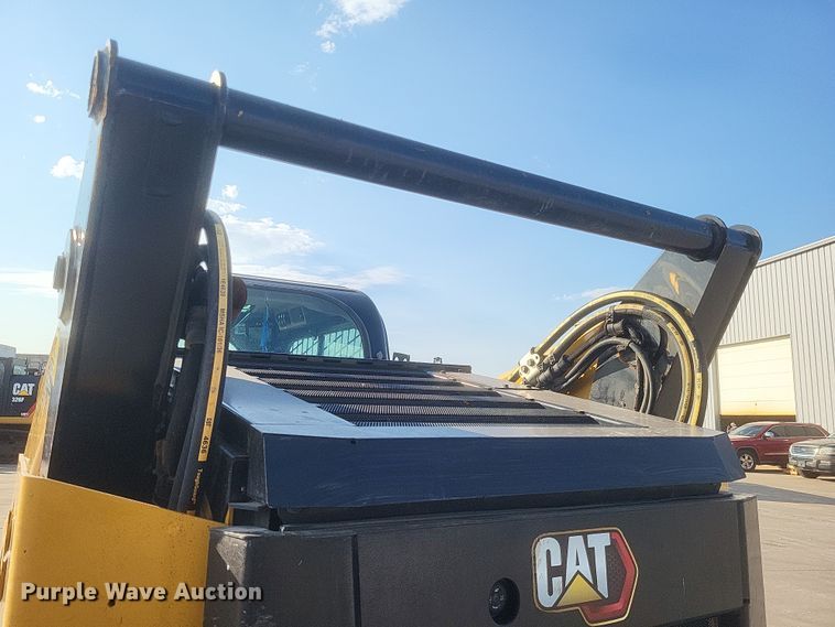 image for item EJ8046 2020 Caterpillar  299D3 tracked skid steer loader