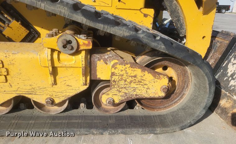 image for item EJ8046 2020 Caterpillar  299D3 tracked skid steer loader