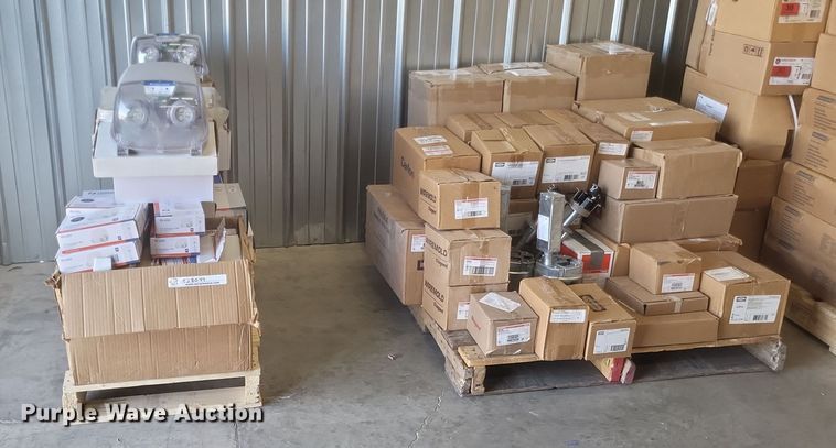 image for item EJ8049 Electrical equipment